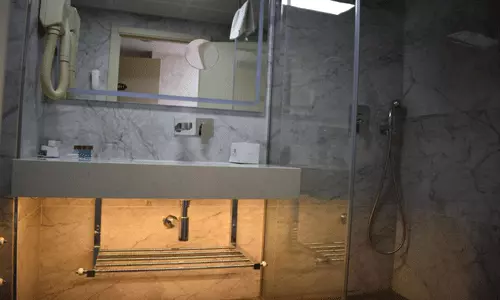 هتل یورو پلازا استانبول هتل یورو پلازا استانبول